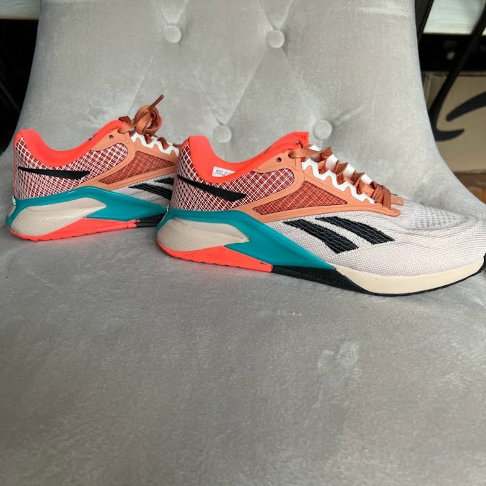 REEBOK NANO X2 - WOMENS SIZE 5